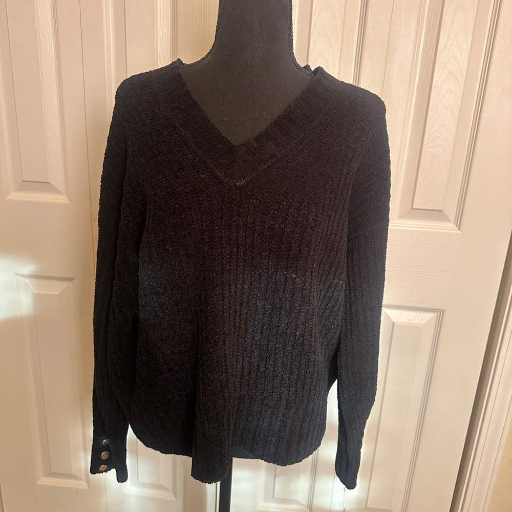 I.N.C international concerts Women's Black V-Neck Sweater